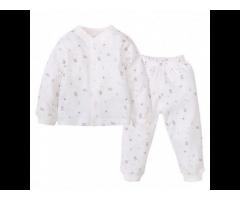 Fashion comfortable long sleeves winter baby footed pajamas