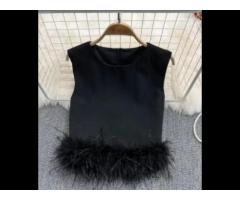 Summer Fashion New Design Tops Women O-neck Sleeveless Patchwork Feather - Image 2
